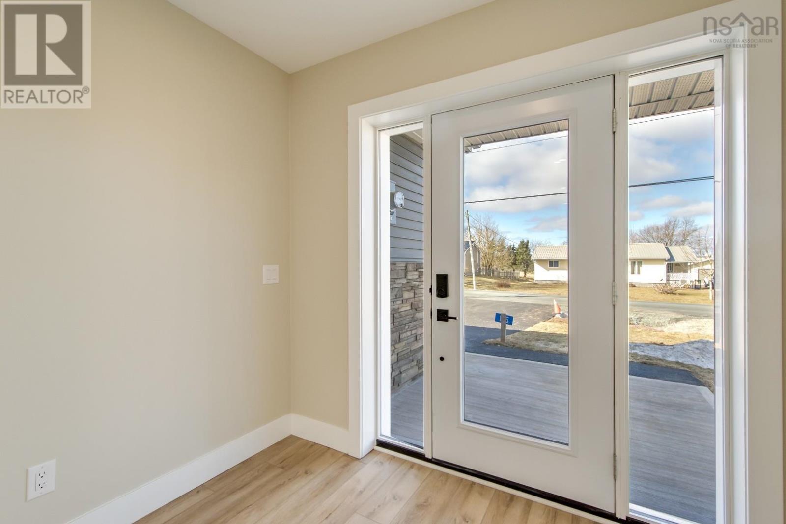 127 Kent Road, Lower Truro, Nova Scotia  B6L 1L2 - Photo 4 - 202505086