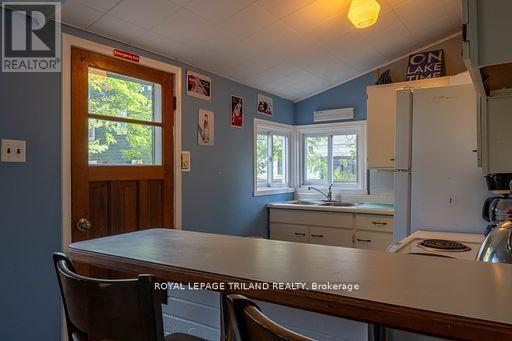 Photo 10 of 38 for 13 Elmwood Avenue