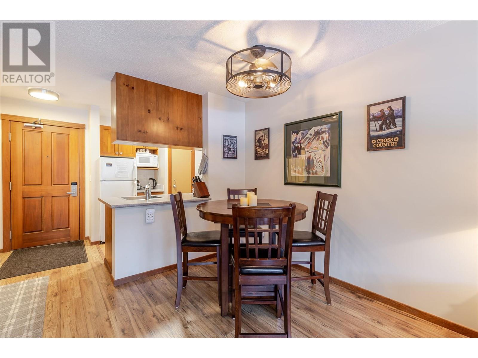 3190 Creekside Way Unit# 323, Sun Peaks, British Columbia  V0E 1Z1 - Photo 11 - 10338431