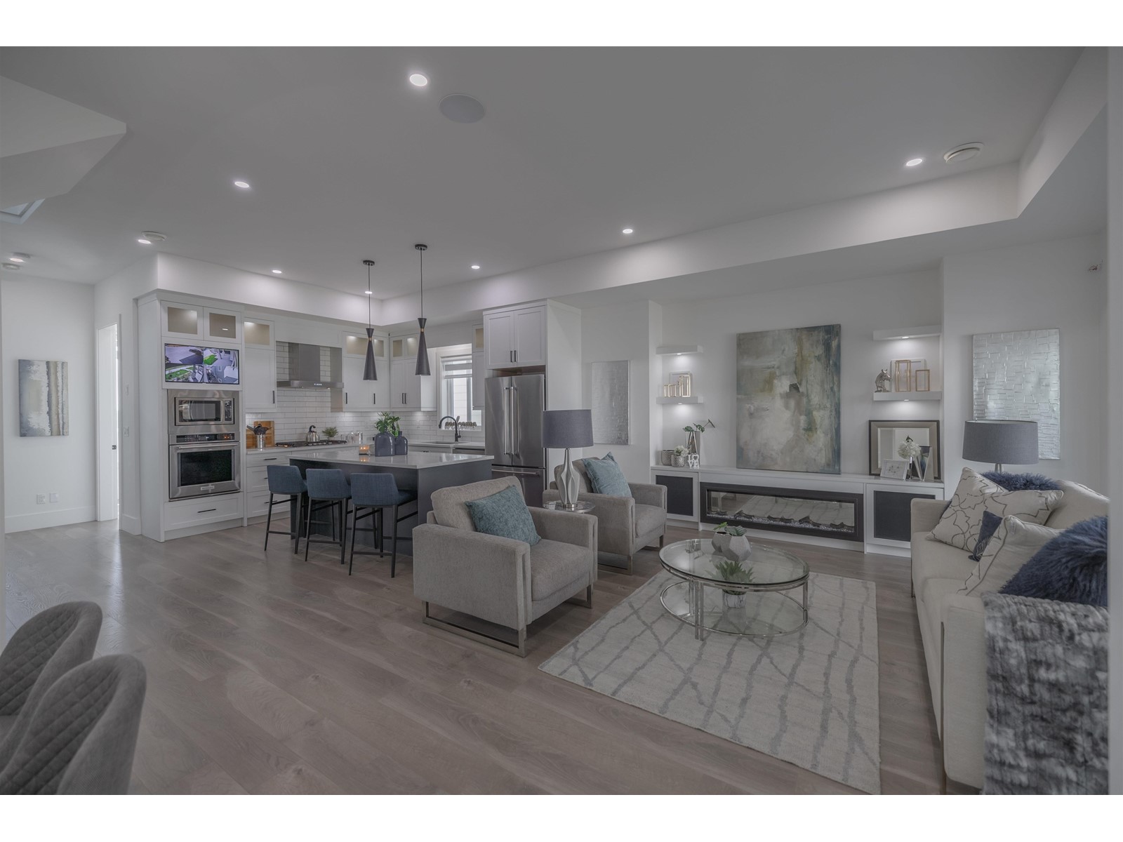 16787 16 Avenue, Surrey, British Columbia  V3Z 0T3 - Photo 2 - R2978217