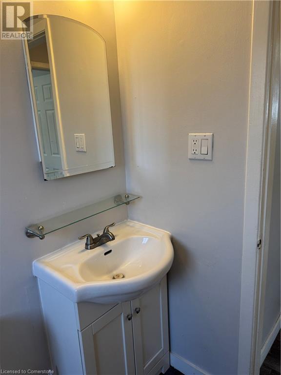 132 Sutherland Street E, Caledonia, Ontario  N3W 1C6 - Photo 17 - 40704975
