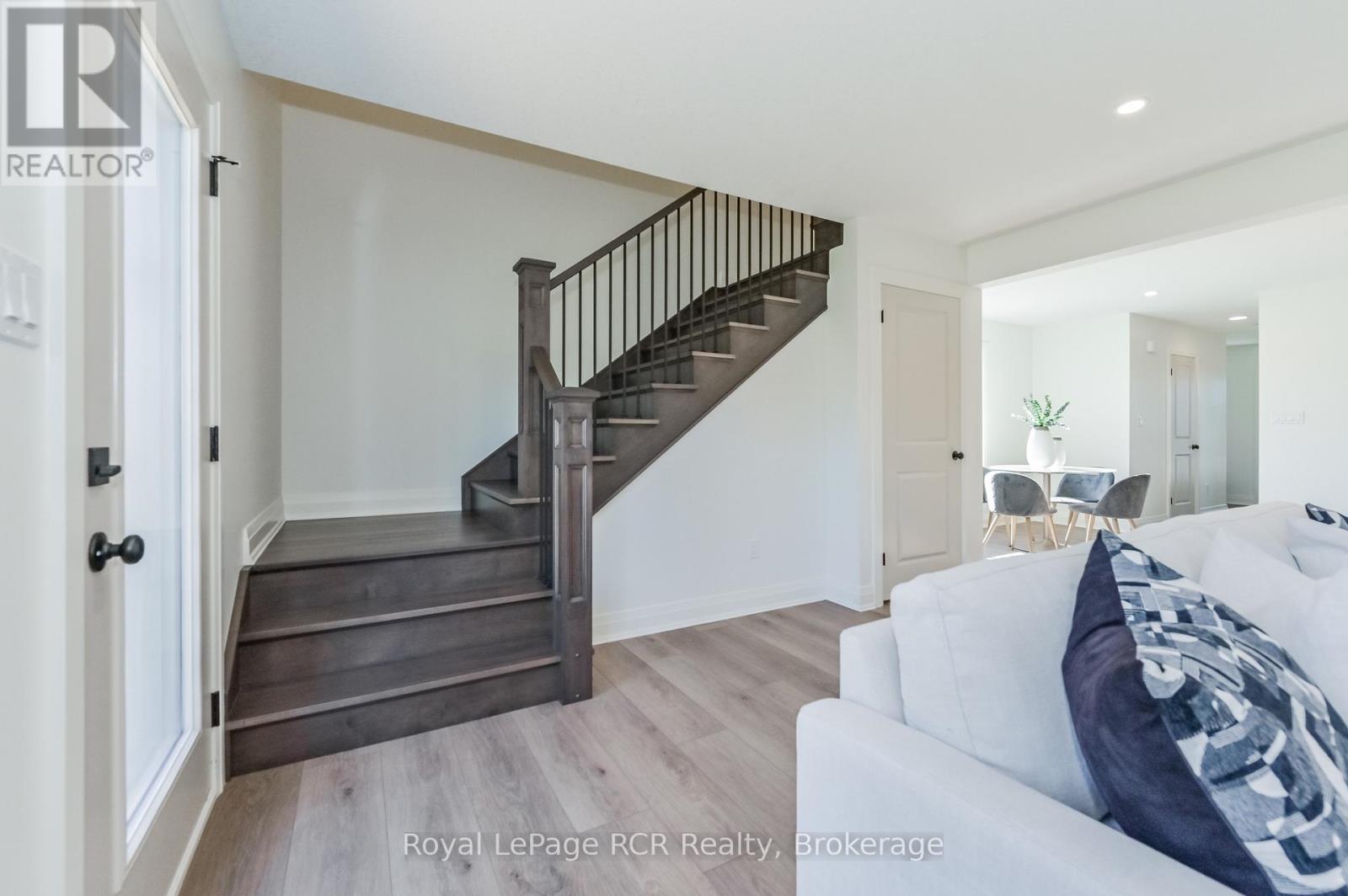 518 Newfoundland Street, Wellington North, Ontario  N0G 2L2 - Photo 11 - X12023997