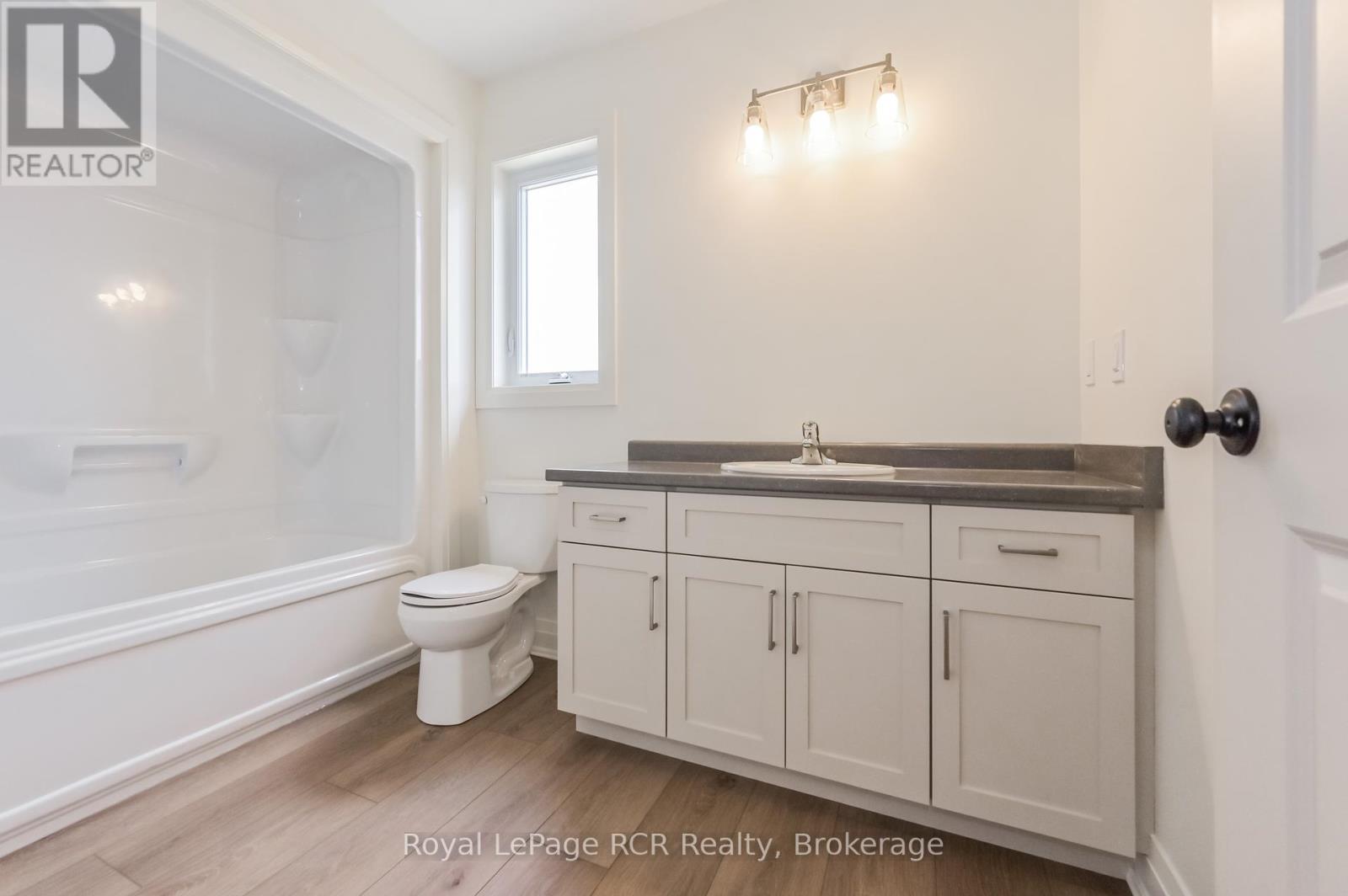 518 Newfoundland Street, Wellington North, Ontario  N0G 2L2 - Photo 14 - X12023997