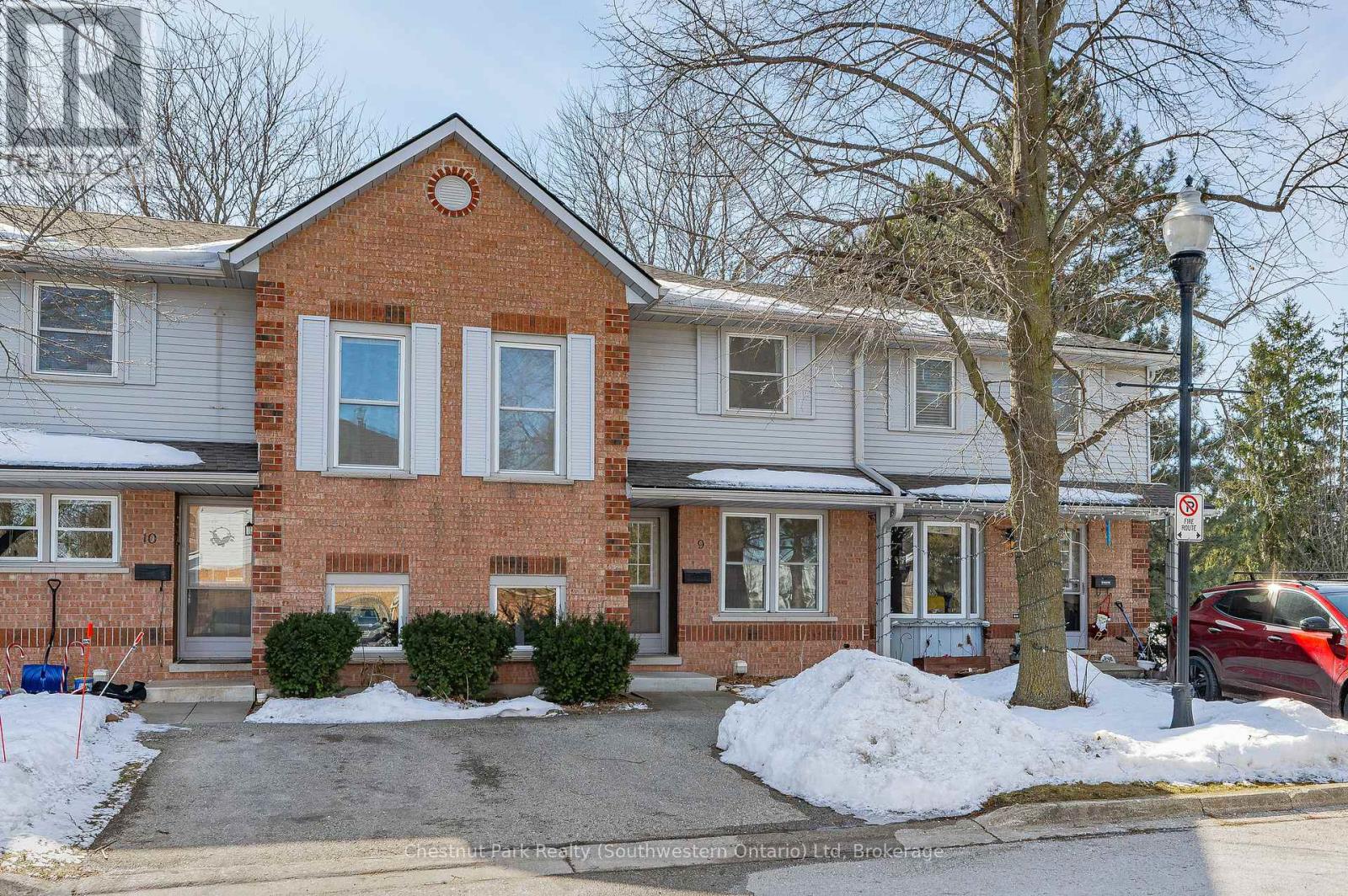 Property at 9 - 180 MARKSAM ROAD image 2