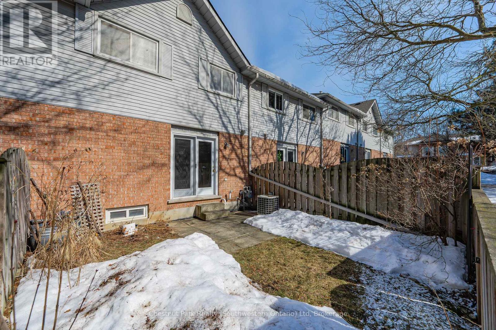 9 - 180 Marksam Road, Guelph, Ontario  N1H 8G6 - Photo 33 - X12024018