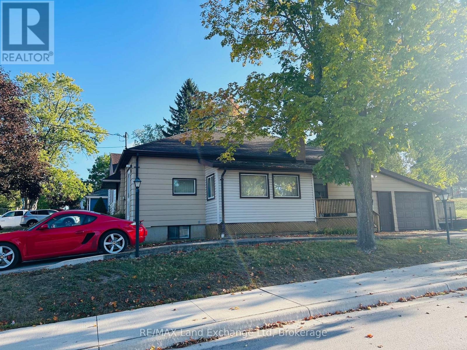 99 Carling Terrace, North Huron, Ontario  N0G 2W0 - Photo 3 - X12024019