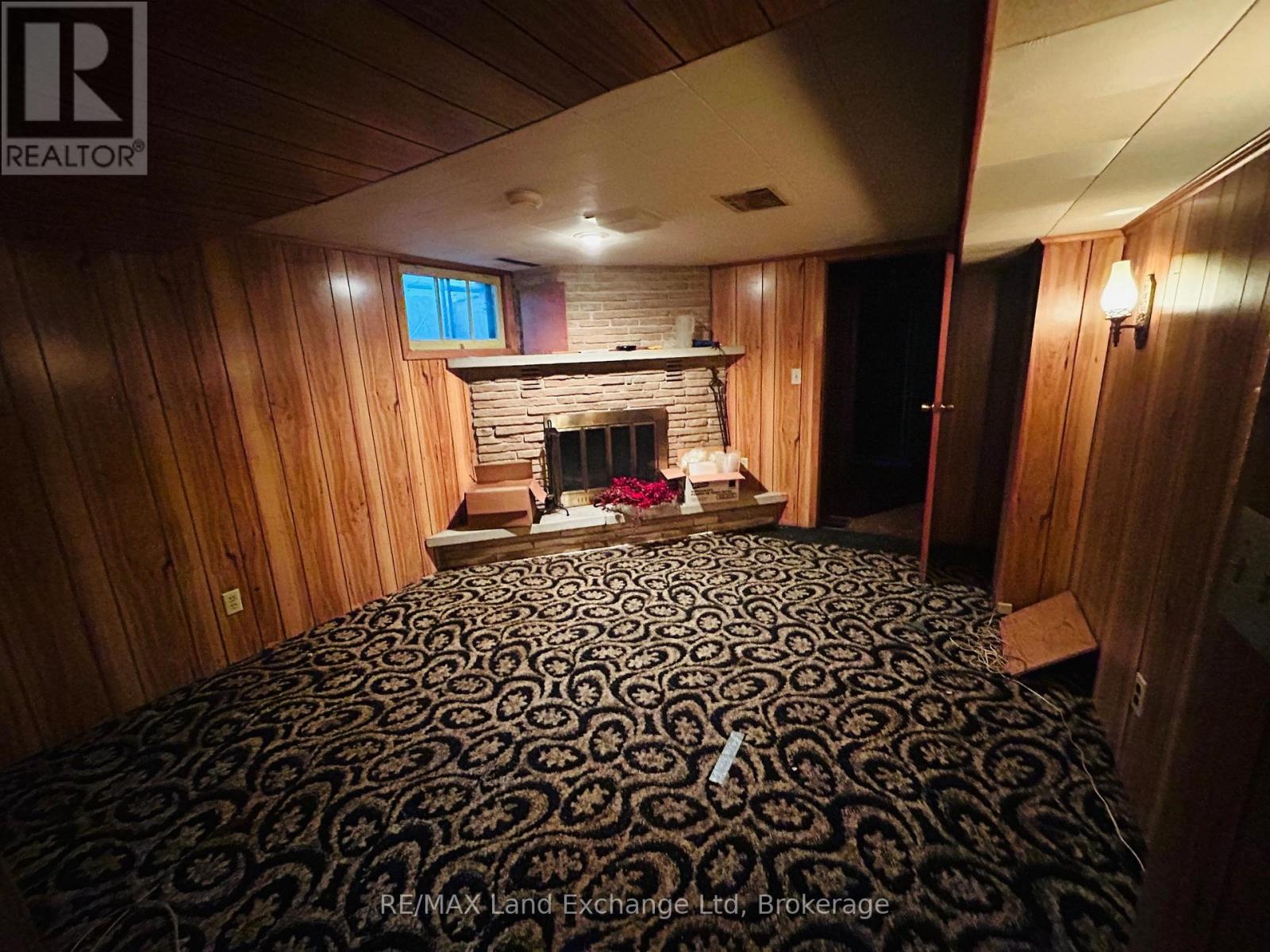 99 Carling Terrace, North Huron, Ontario  N0G 2W0 - Photo 7 - X12024019