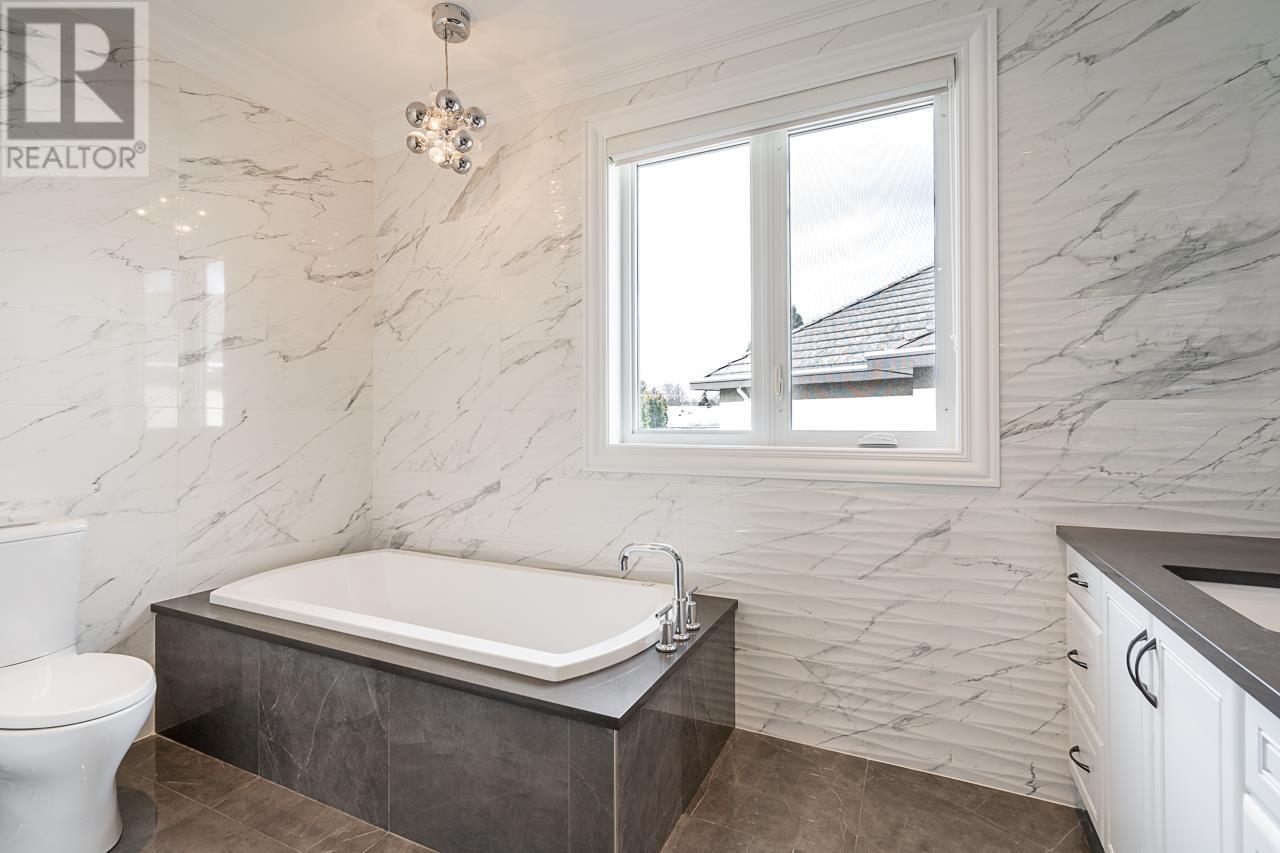8071 Alanmore Place, Richmond, British Columbia  V7C 2B6 - Photo 22 - R2976289
