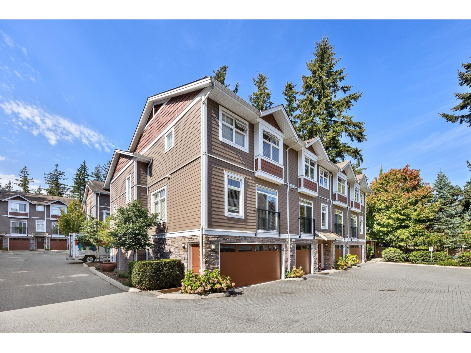 38 2689 PARKWAY DRIVE, surrey, British Columbia