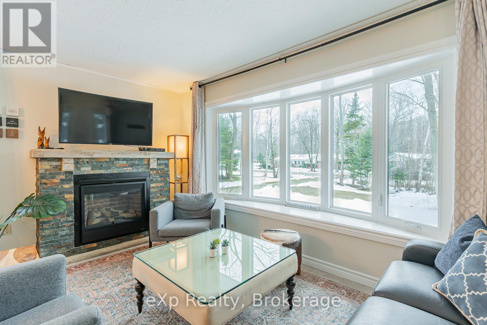 15 Mapleport Crescent, South Bruce Peninsula, Ontario  N0H 2G0 - Photo 17 - X12005119