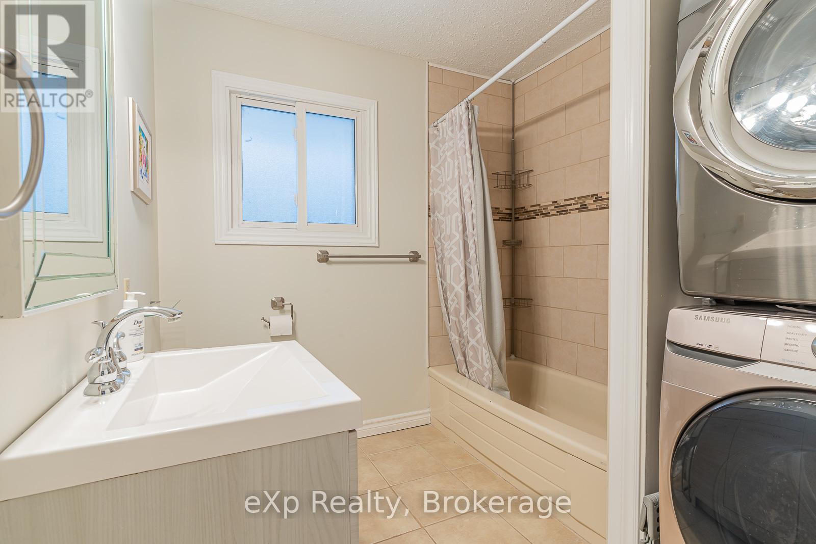 15 Mapleport Crescent, South Bruce Peninsula, Ontario  N0H 2G0 - Photo 29 - X12005119