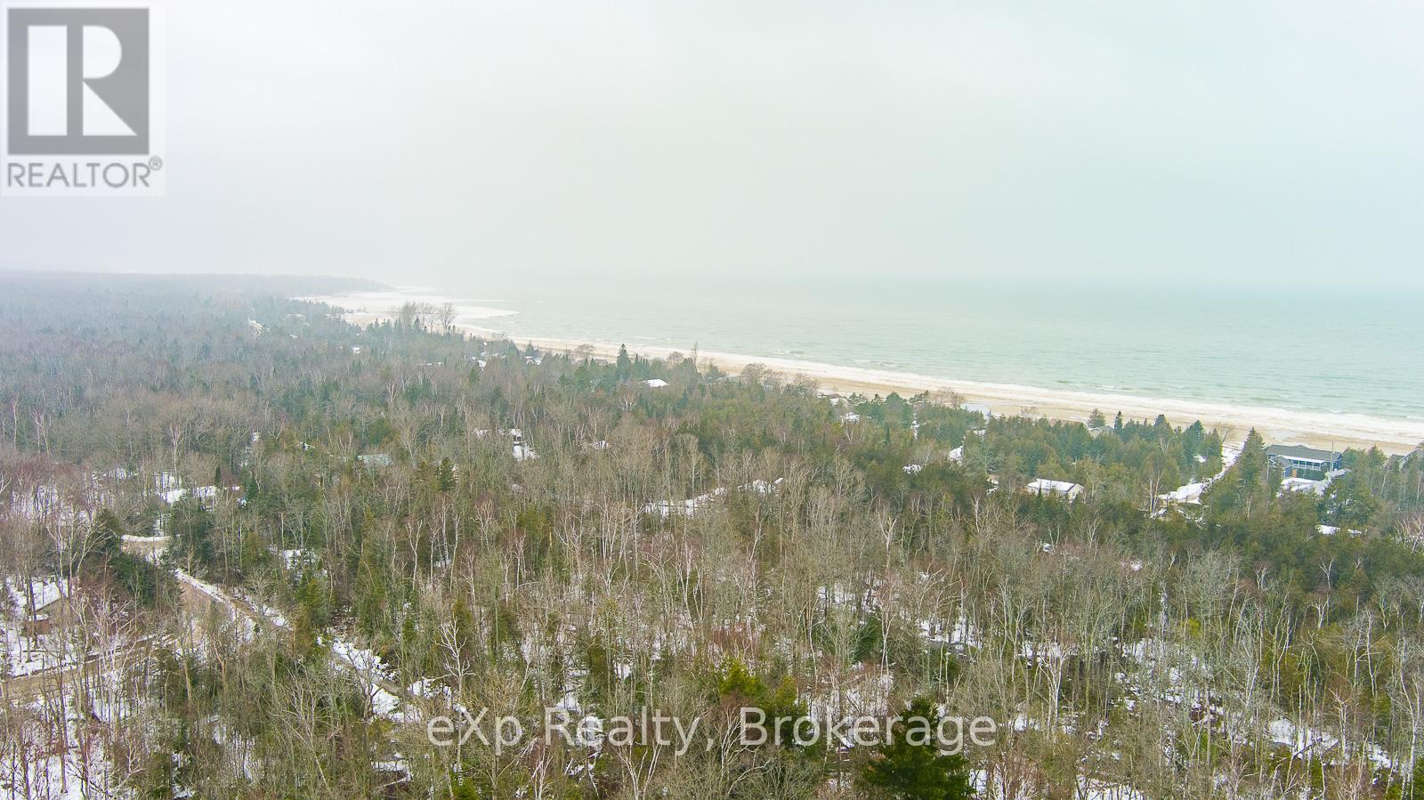 15 Mapleport Crescent, South Bruce Peninsula, Ontario  N0H 2G0 - Photo 39 - X12005119