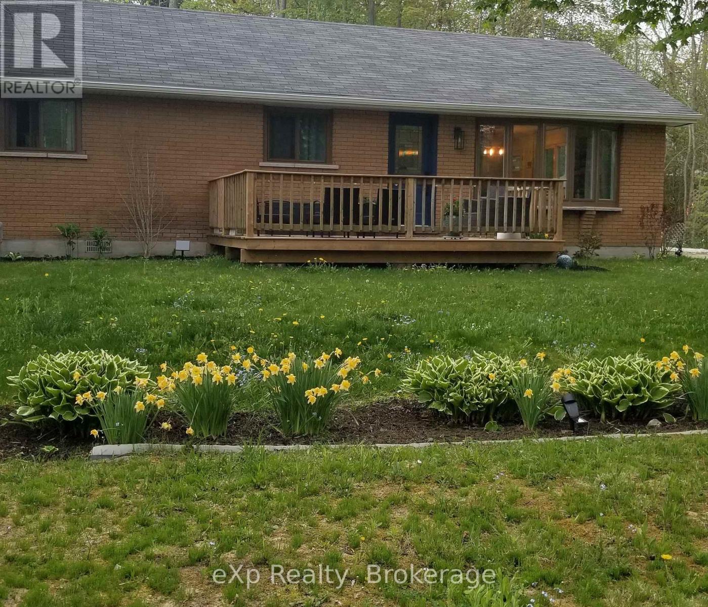15 Mapleport Crescent, South Bruce Peninsula, Ontario  N0H 2G0 - Photo 41 - X12005119