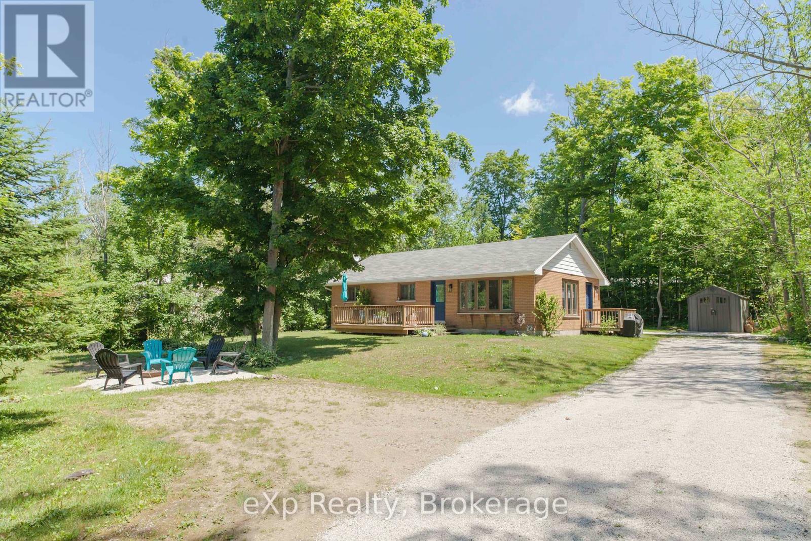 15 Mapleport Crescent, South Bruce Peninsula, Ontario  N0H 2G0 - Photo 42 - X12005119