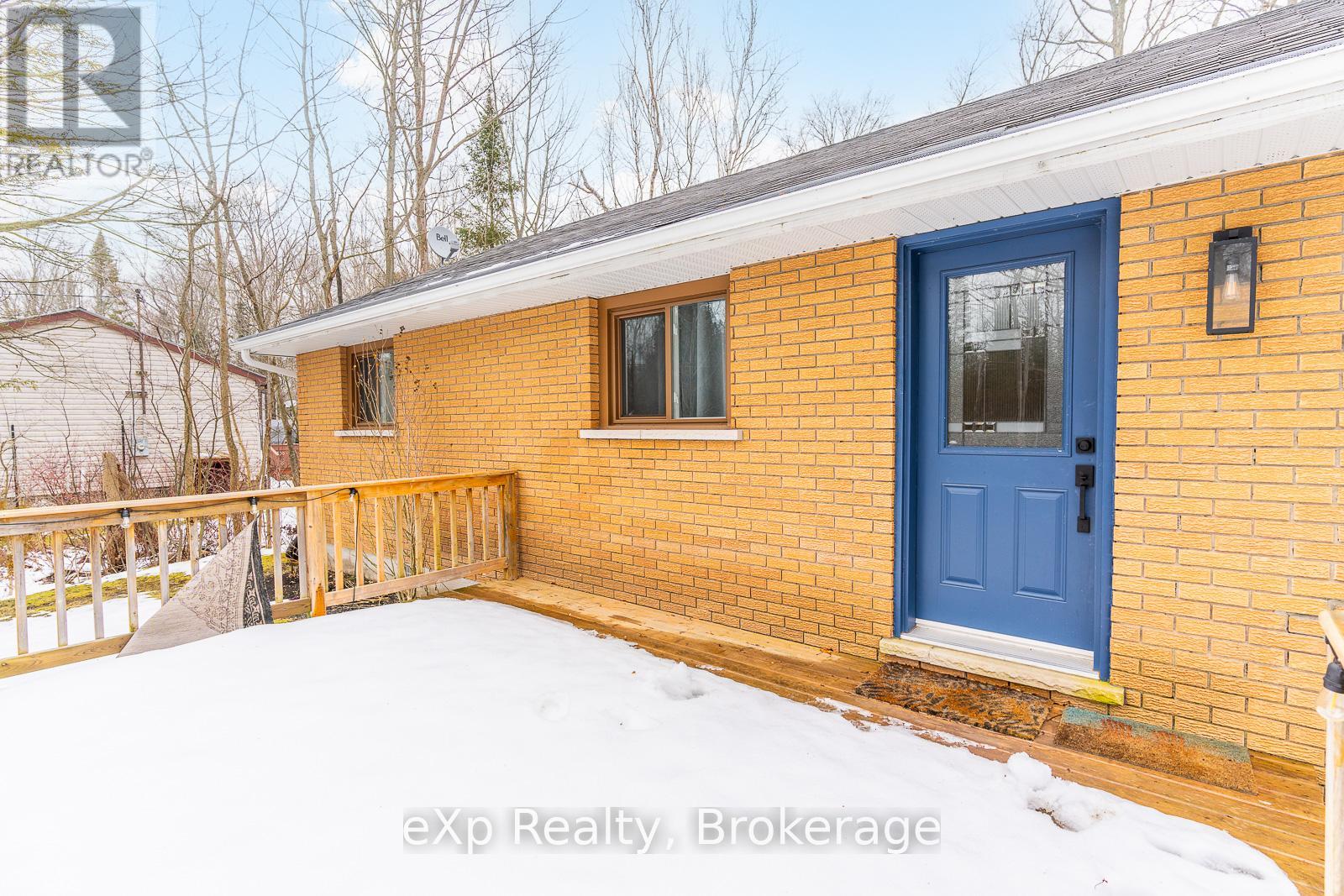 15 Mapleport Crescent, South Bruce Peninsula, Ontario  N0H 2G0 - Photo 8 - X12005119