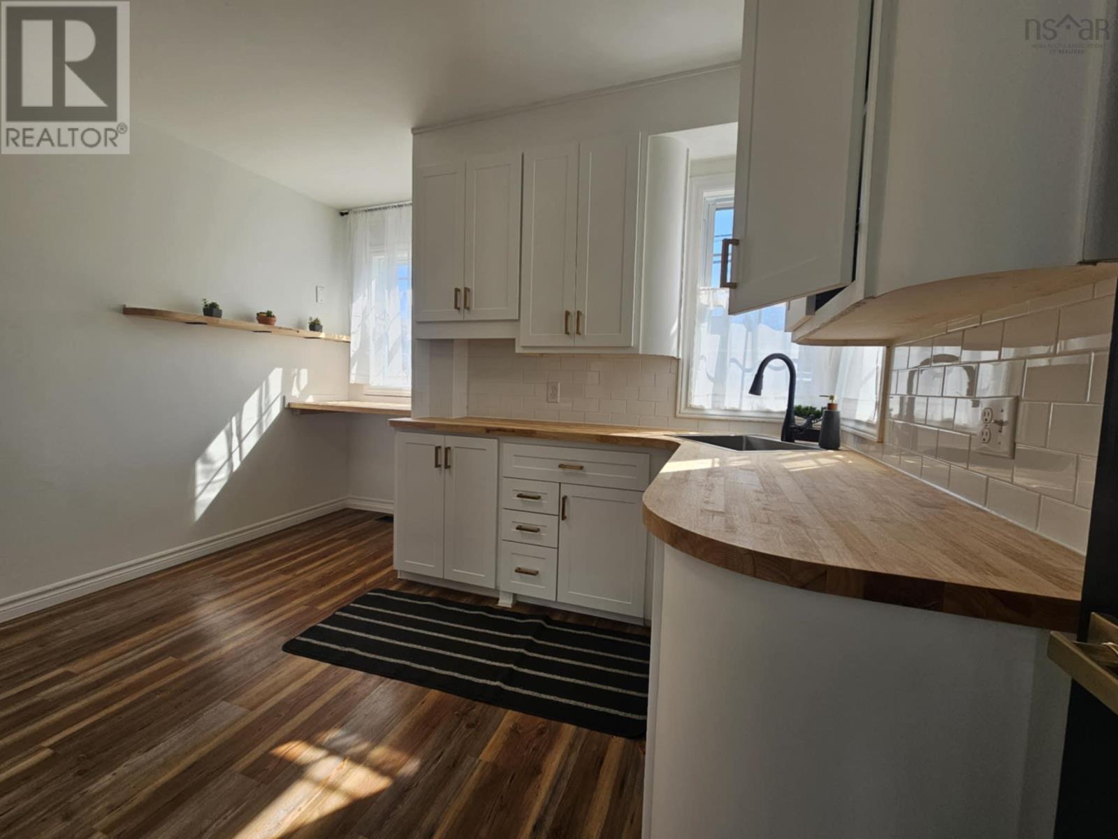 917 Upper Prince Street, Sydney, Nova Scotia  B1P 5N8 - Photo 4 - 202505093