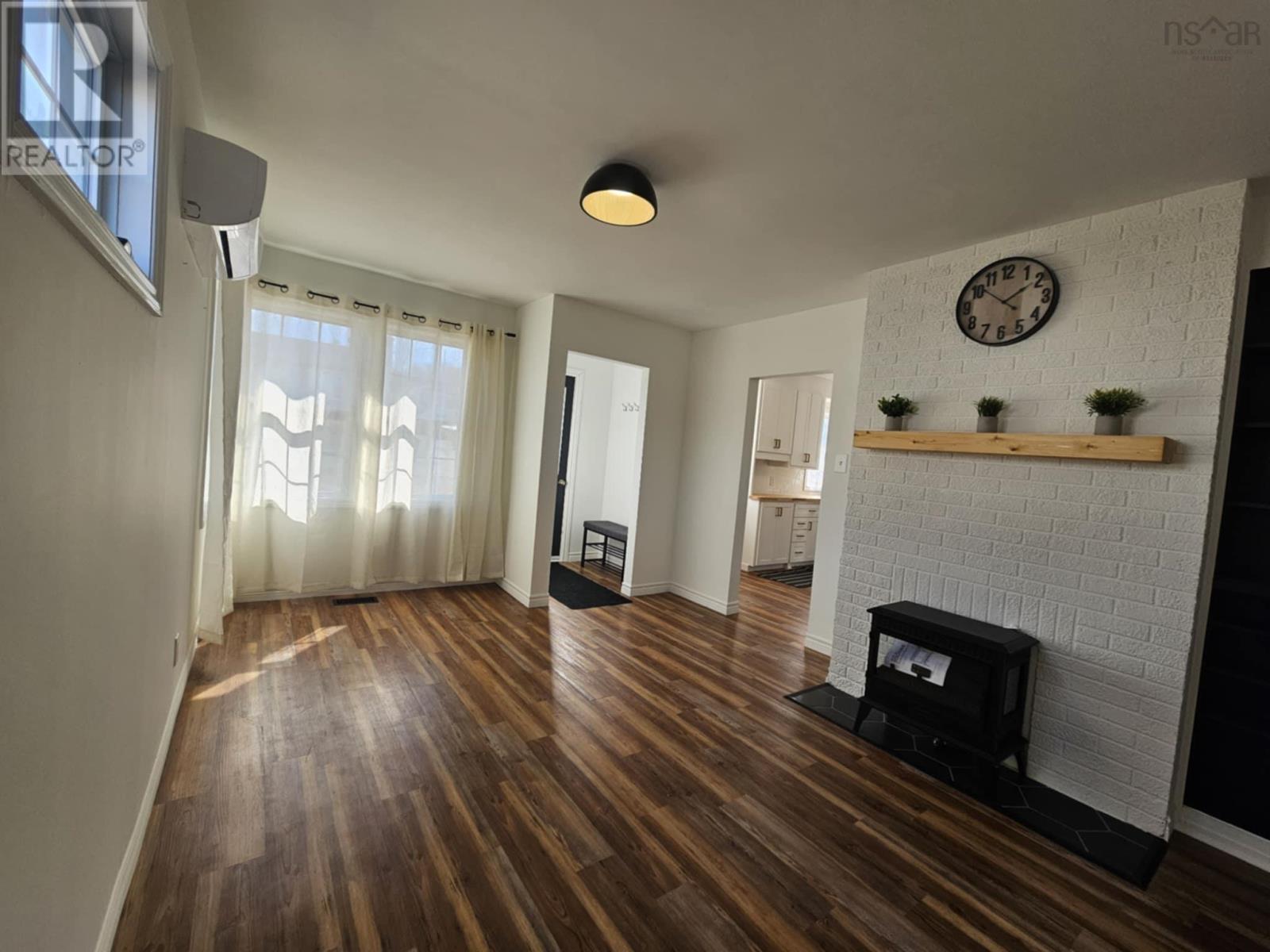 917 Upper Prince Street, Sydney, Nova Scotia  B1P 5N8 - Photo 5 - 202505093