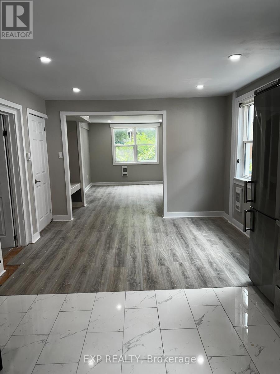 267 Lalemant Street, Ottawa, Ontario  K1L 7G1 - Photo 6 - X12024203