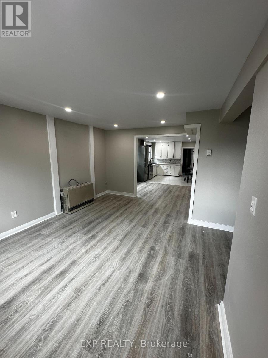 267 Lalemant Street, Ottawa, Ontario  K1L 7G1 - Photo 8 - X12024203