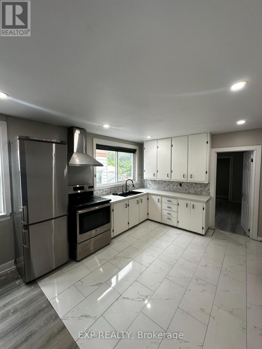 267 Lalemant Street, Ottawa, Ontario  K1L 7G1 - Photo 9 - X12024203