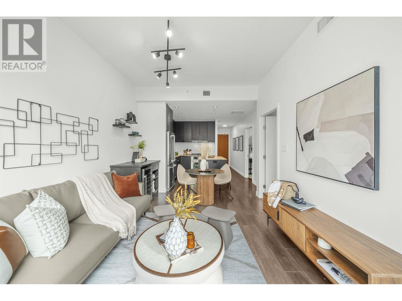 Listing Picture 9 of 25 : 1696 QUEBEC STREET, Vancouver / 溫哥華 - 魯藝地產 Yvonne Lu Group - MLS Medallion Club Member