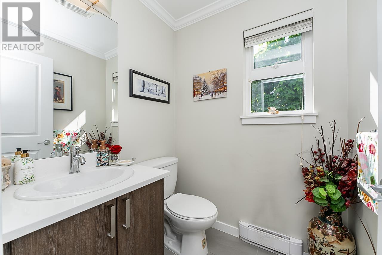 20 1111 Ewen Avenue, New Westminster, British Columbia  V3M 5E3 - Photo 13 - R2978527