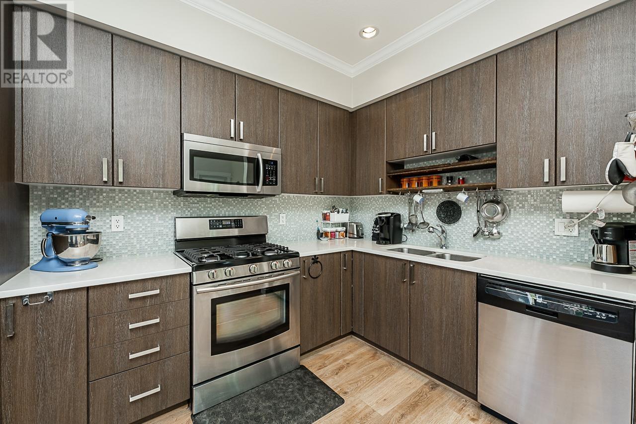 20 1111 Ewen Avenue, New Westminster, British Columbia  V3M 5E3 - Photo 4 - R2978527