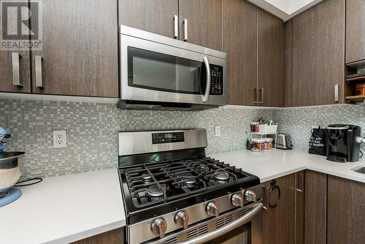 20 1111 Ewen Avenue, New Westminster, British Columbia  V3M 5E3 - Photo 5 - R2978527