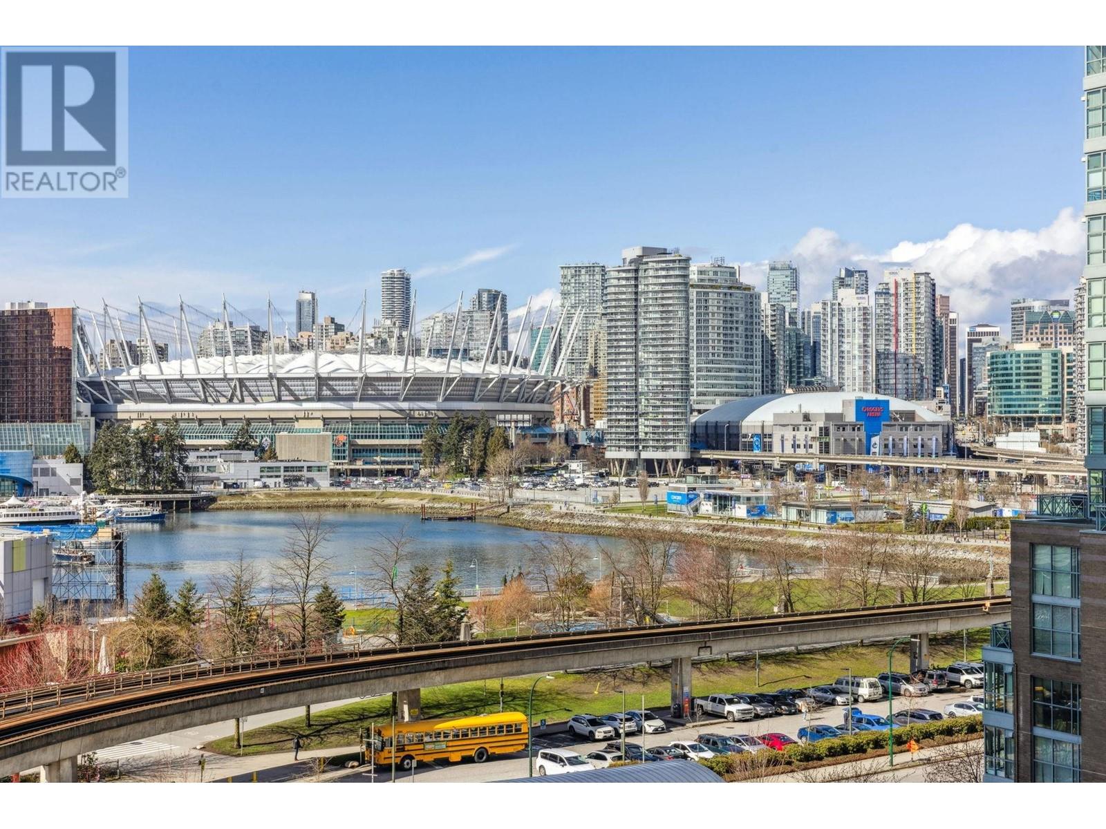 805 1255 Main Street, Vancouver, British Columbia  V6A 4G5 - Photo 2 - R2978601