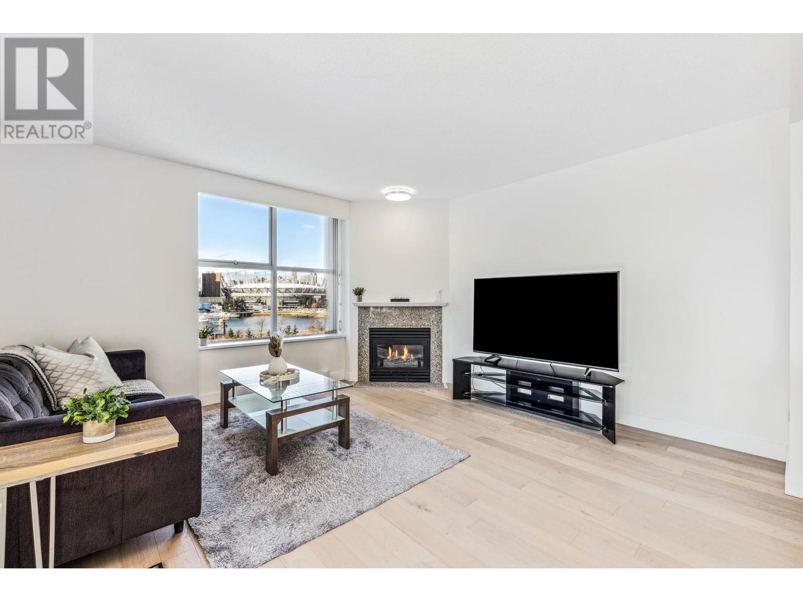 805 1255 Main Street, Vancouver, British Columbia  V6A 4G5 - Photo 5 - R2978601