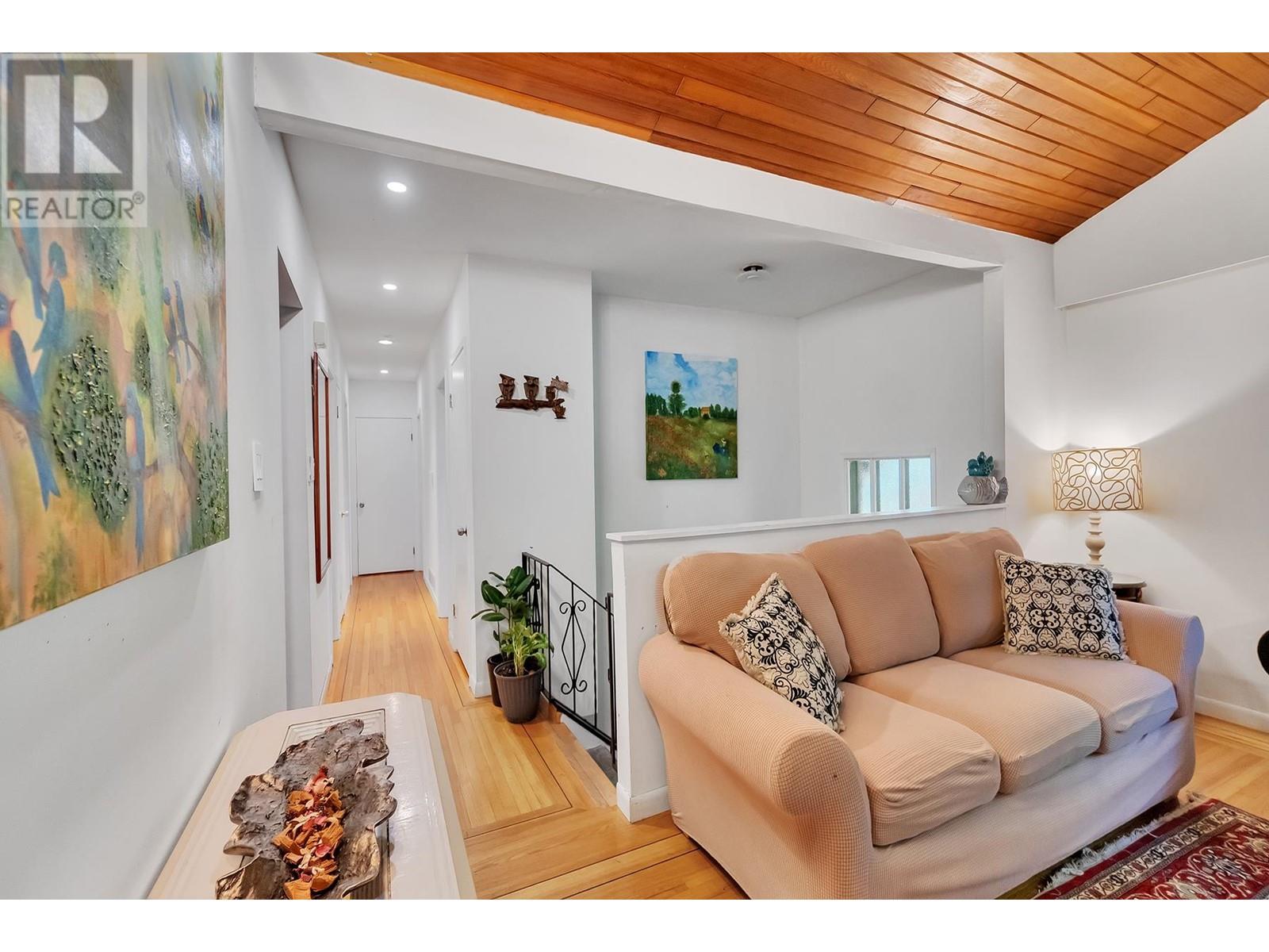 5325 Marine Drive, West Vancouver, British Columbia  V7W 2P5 - Photo 16 - R2978568