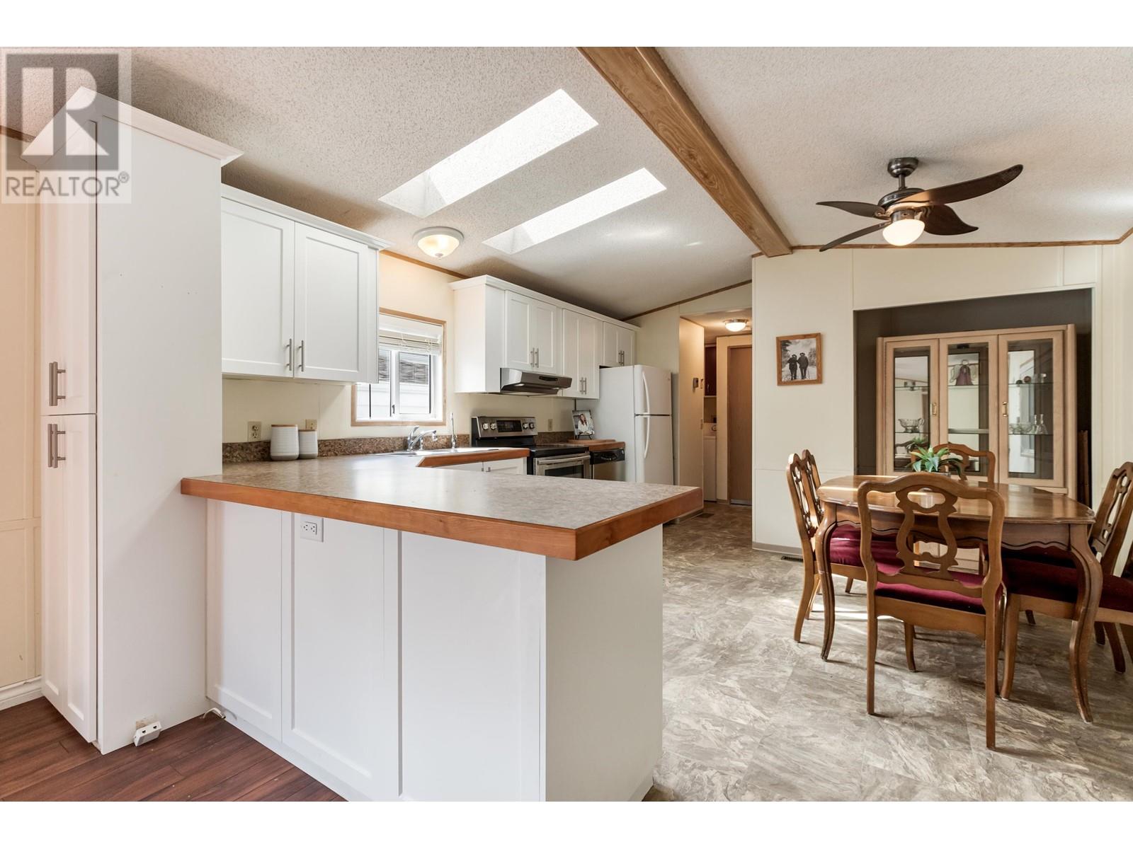 122 11970 Pinyon Drive, Pitt Meadows, British Columbia  V3Y 1Z3 - Photo 5 - R2978586