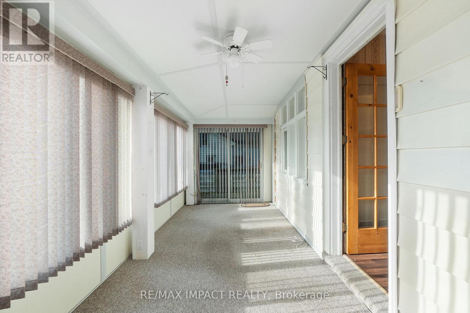 Property at 18 SPENCER STREET W image 4