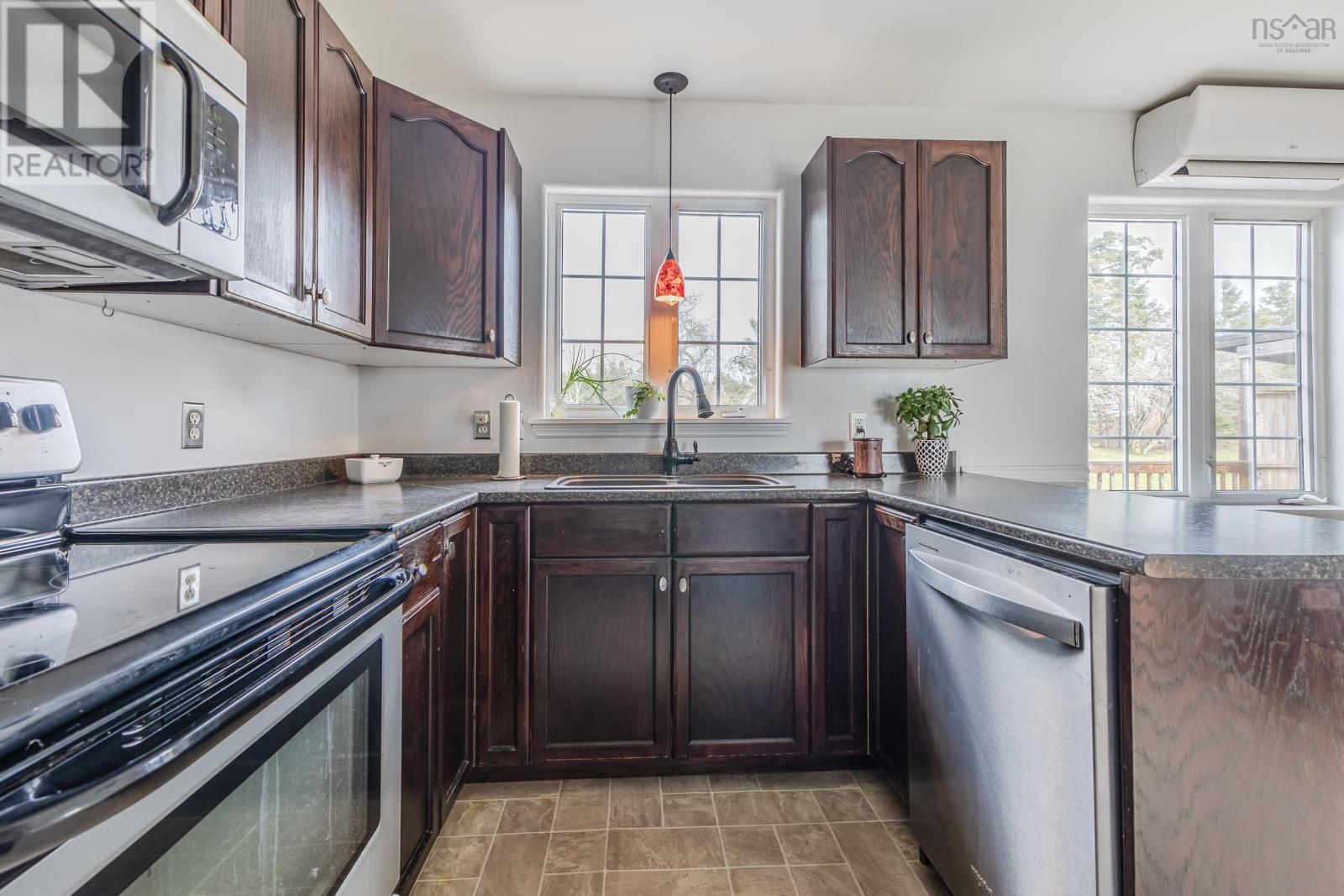 22 Apple Drive, Onslow Mountain, Nova Scotia  B6L 6A5 - Photo 6 - 202505099