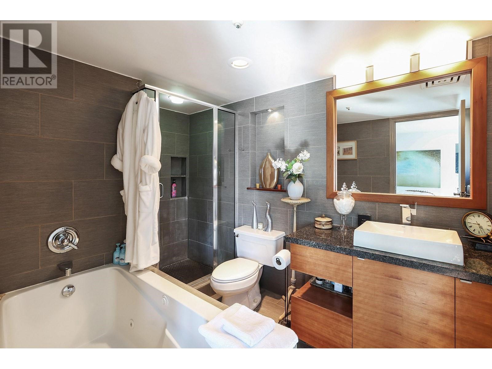Ph 1268 W Broadway Street, Vancouver, British Columbia  V6H 1G6 - Photo 16 - R2960970