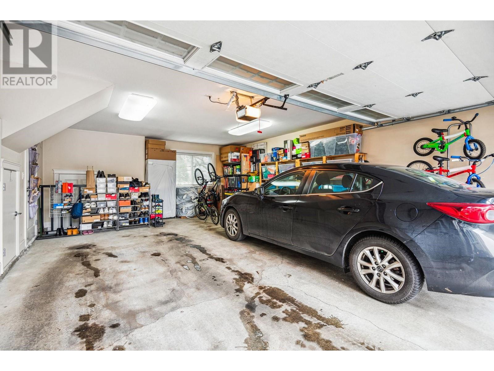 Listing Picture 32 of 38 : 7 10999 STEVESTON HIGHWAY, Richmond / 烈治文 - 魯藝地產 Yvonne Lu Group - MLS Medallion Club Member