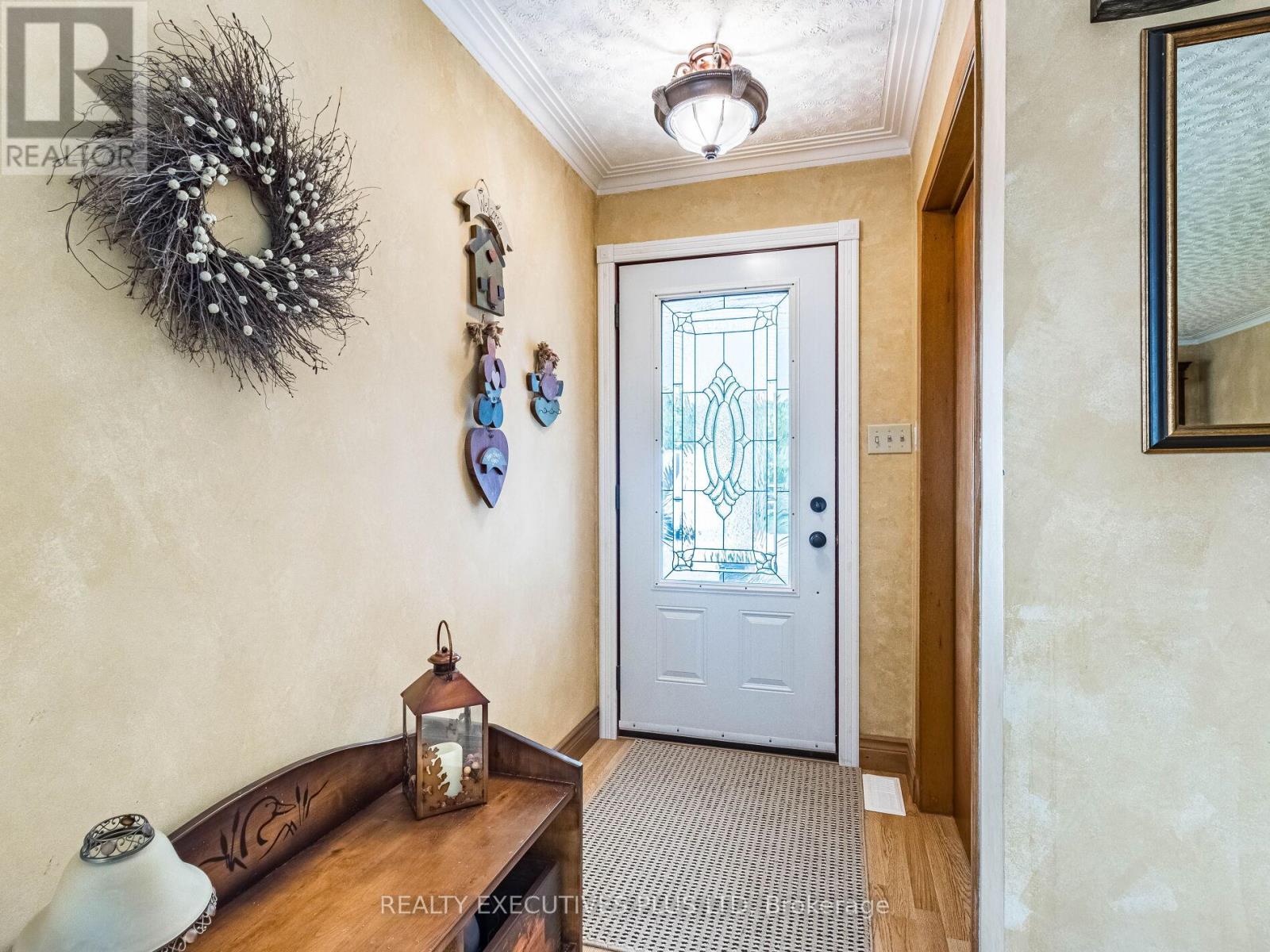 936125 Airport Road, Mulmur, Ontario  L9V 0L3 - Photo 4 - X12023690