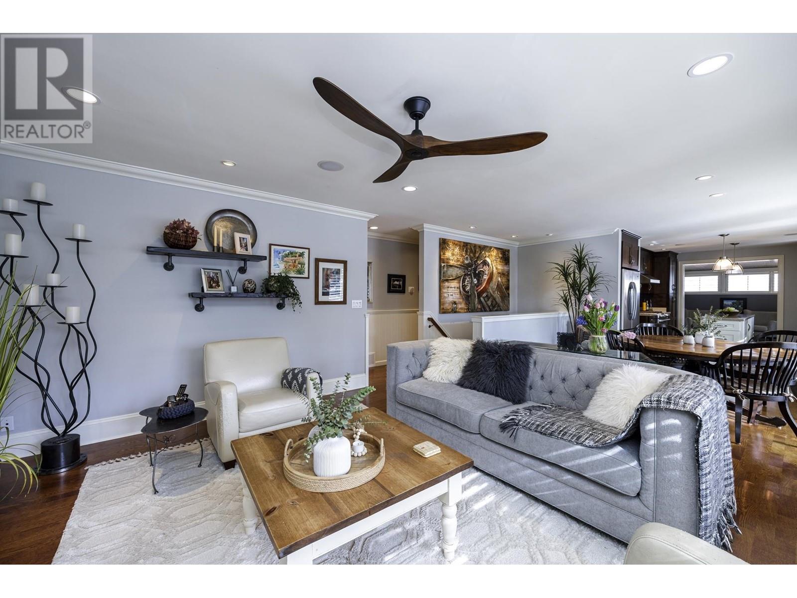 941 Tollcross Road, North Vancouver, British Columbia  V7H 2G3 - Photo 9 - R2978337
