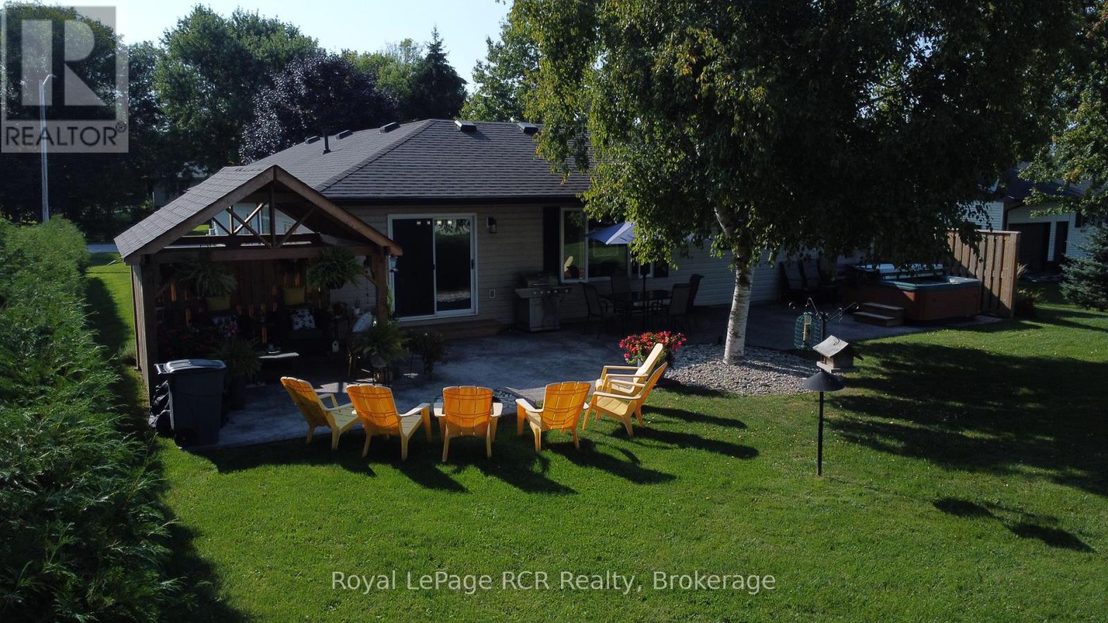 107 Mary Avenue, Georgian Bluffs, Ontario  N4K 5N5 - Photo 32 - X12007366