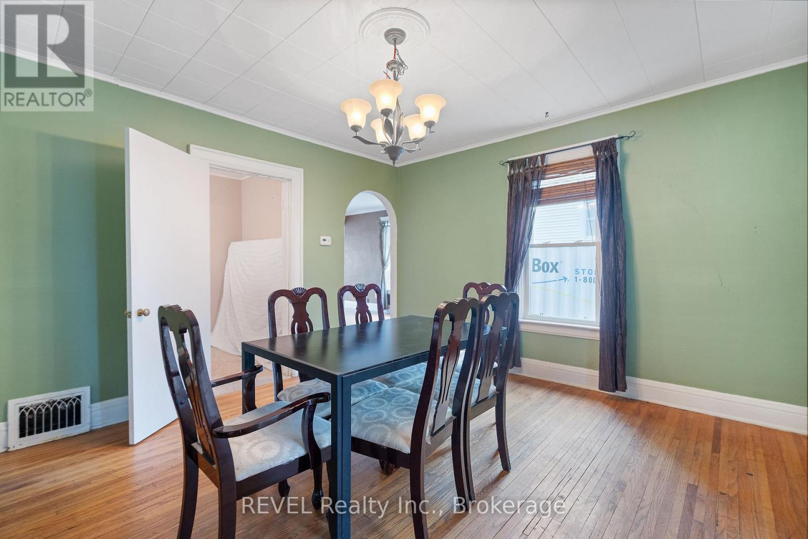 268 Emerick Avenue W, Fort Erie, Ontario  L2A 2W5 - Photo 10 - X12024350