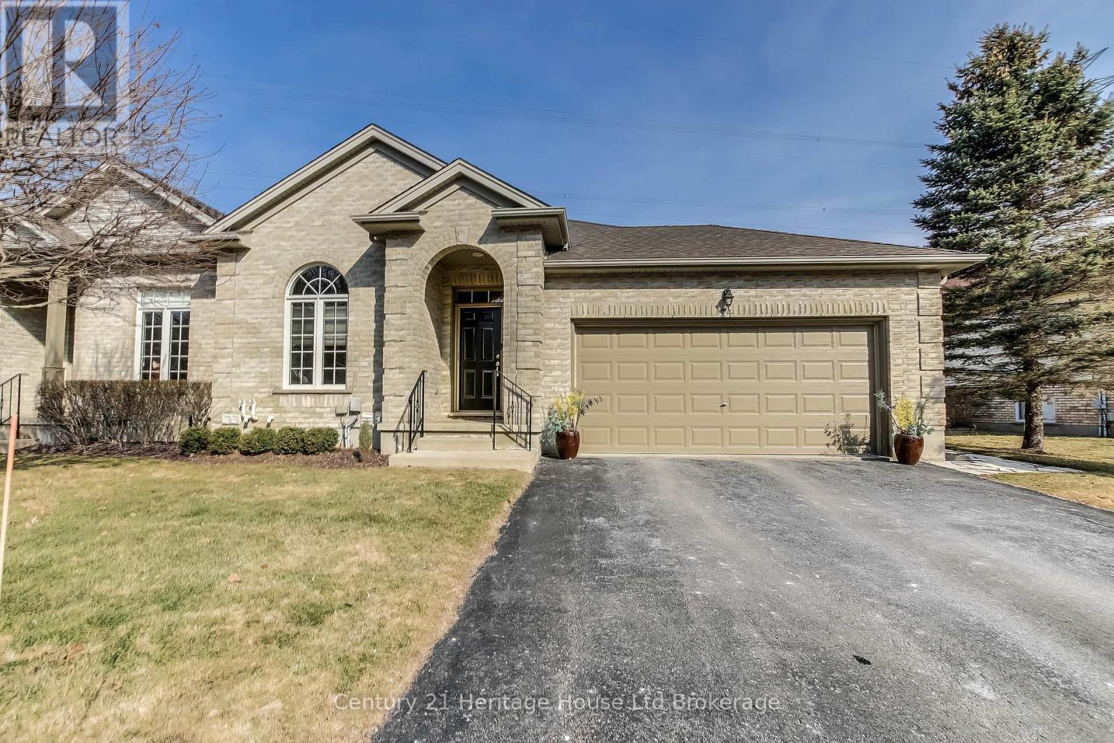 24 - 87 Donker Drive