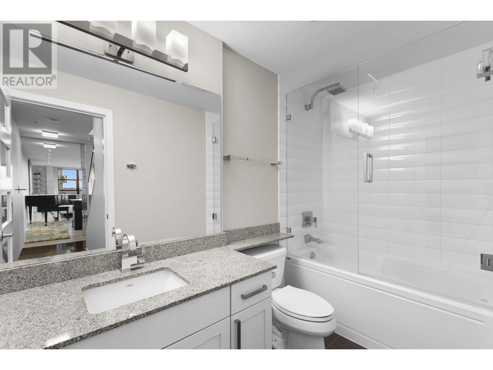 902 306 Sixth Street, New Westminster, British Columbia  V3L 0C9 - Photo 23 - R2978585