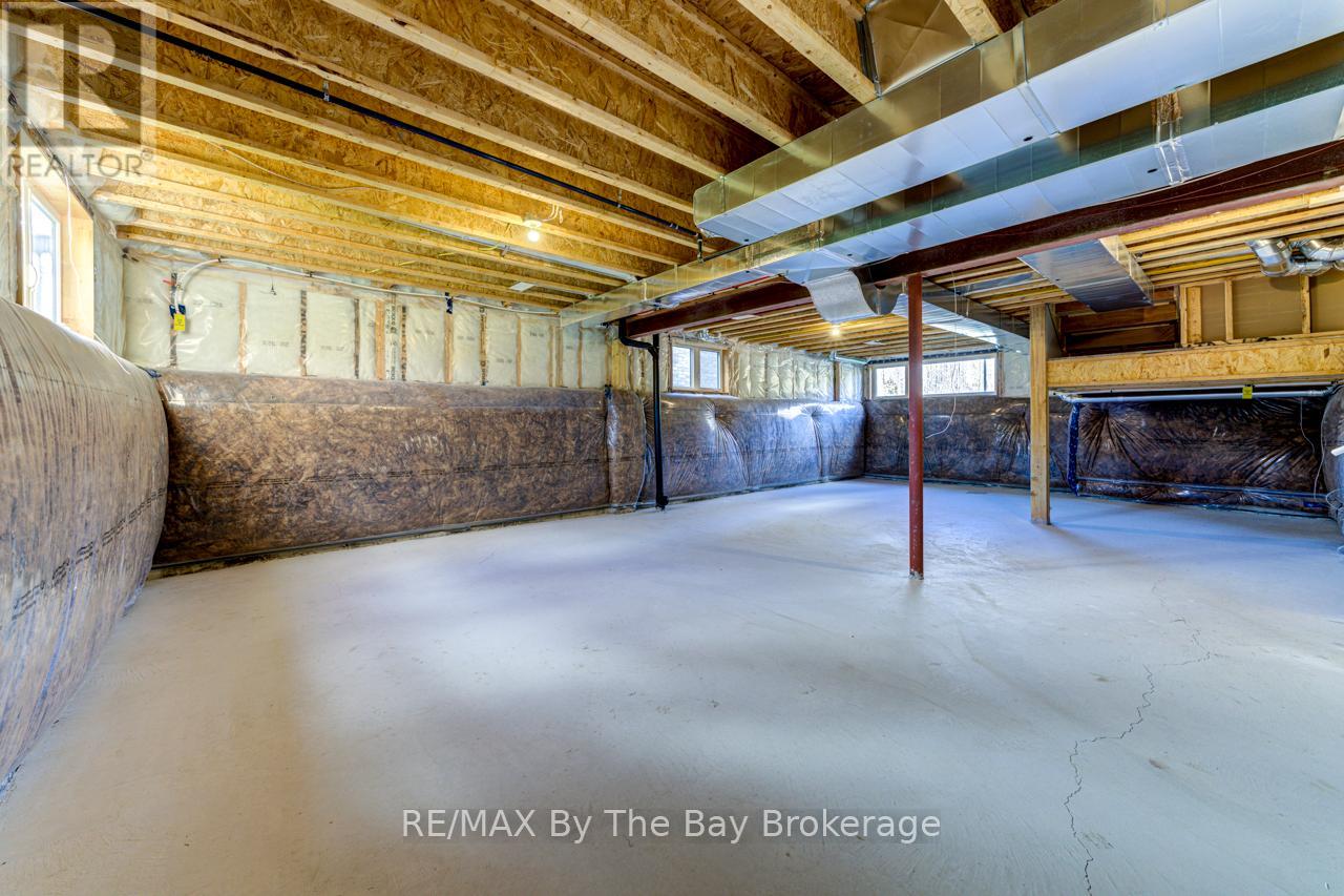 206 Mapleside Drive, Wasaga Beach, Ontario  L9Z 0L4 - Photo 31 - S12024179