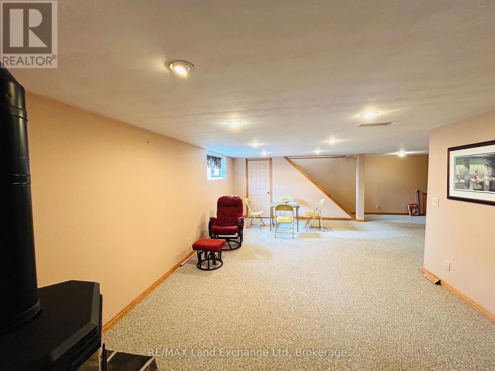 81 Queen Street, Morris Turnberry, Ontario  N0G 1G0 - Photo 13 - X12024296
