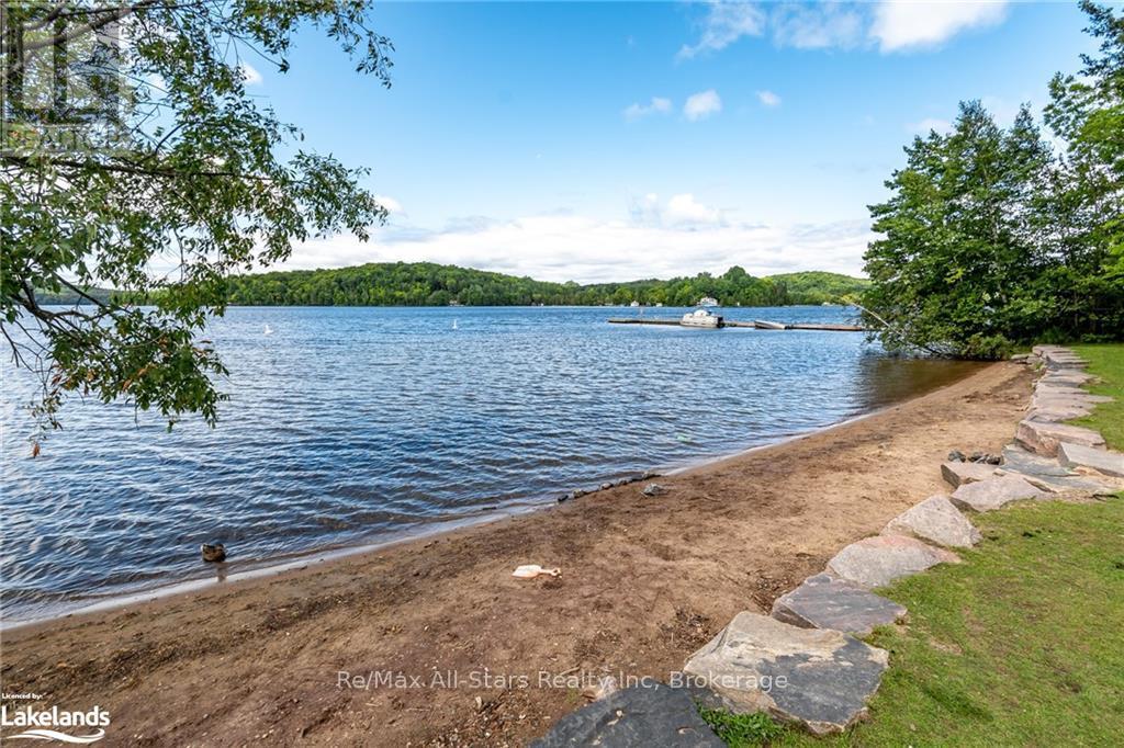 2213 Highway 60 Highway, Lake Of Bays, Ontario  P1H 2J6 - Photo 26 - X12024309