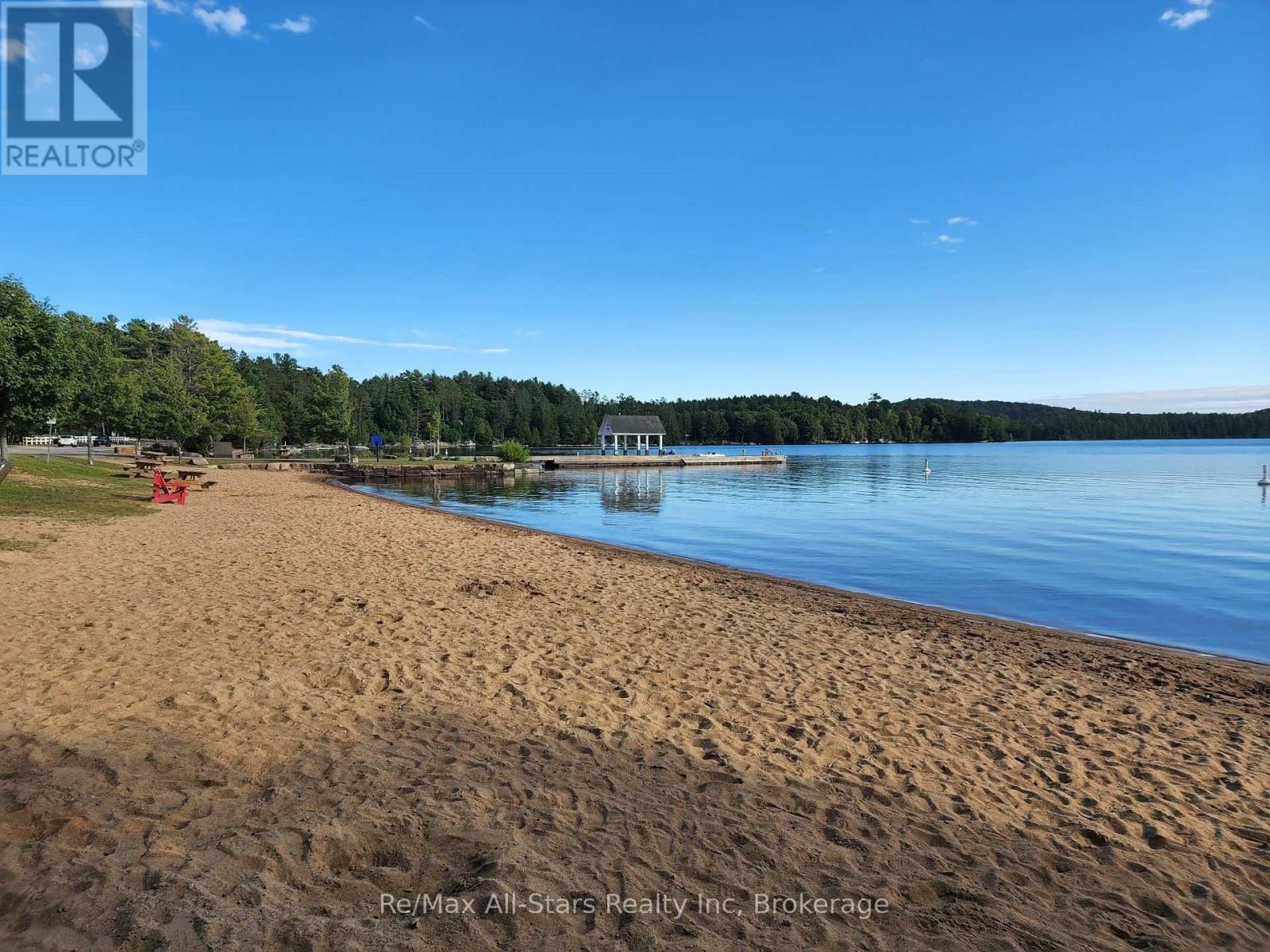 2213 Highway 60 Highway, Lake Of Bays, Ontario  P1H 2J6 - Photo 29 - X12024309