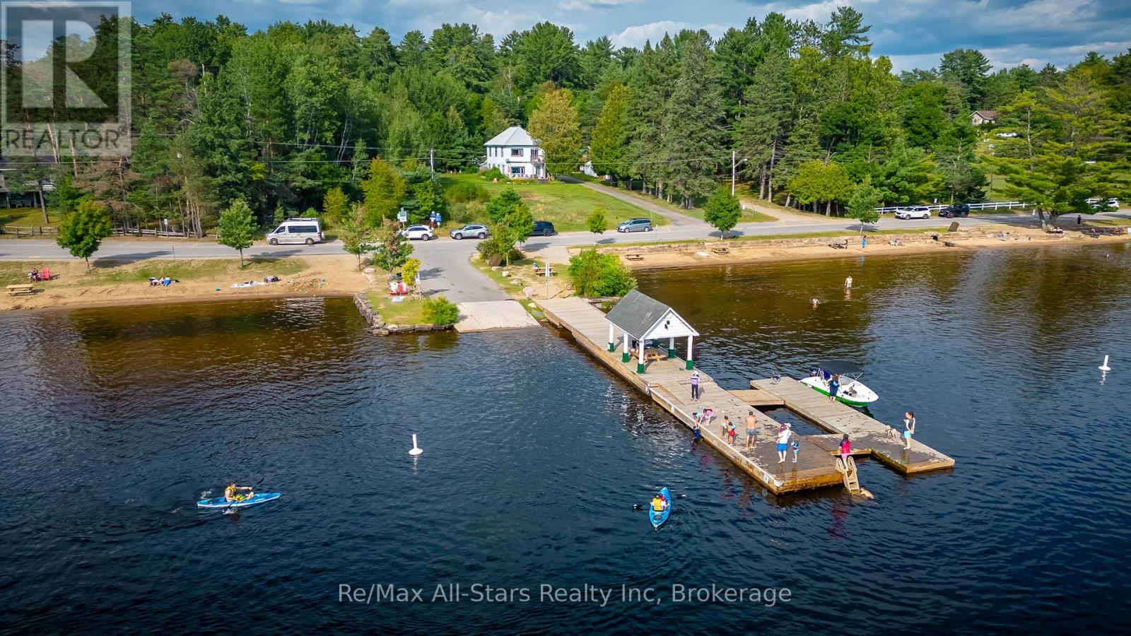 2213 Highway 60 Highway, Lake Of Bays, Ontario  P1H 2J6 - Photo 32 - X12024309