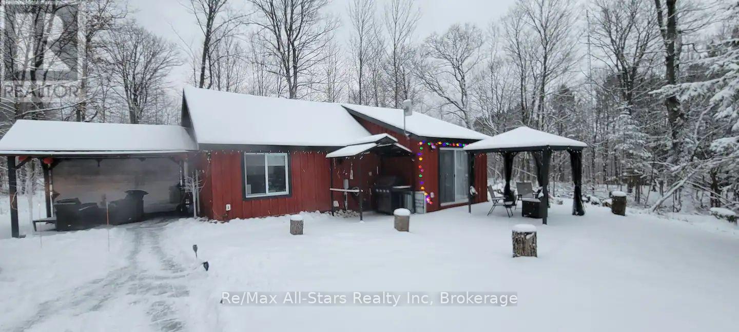 2213 Highway 60 Highway, Lake Of Bays, Ontario  P1H 2J6 - Photo 9 - X12024309