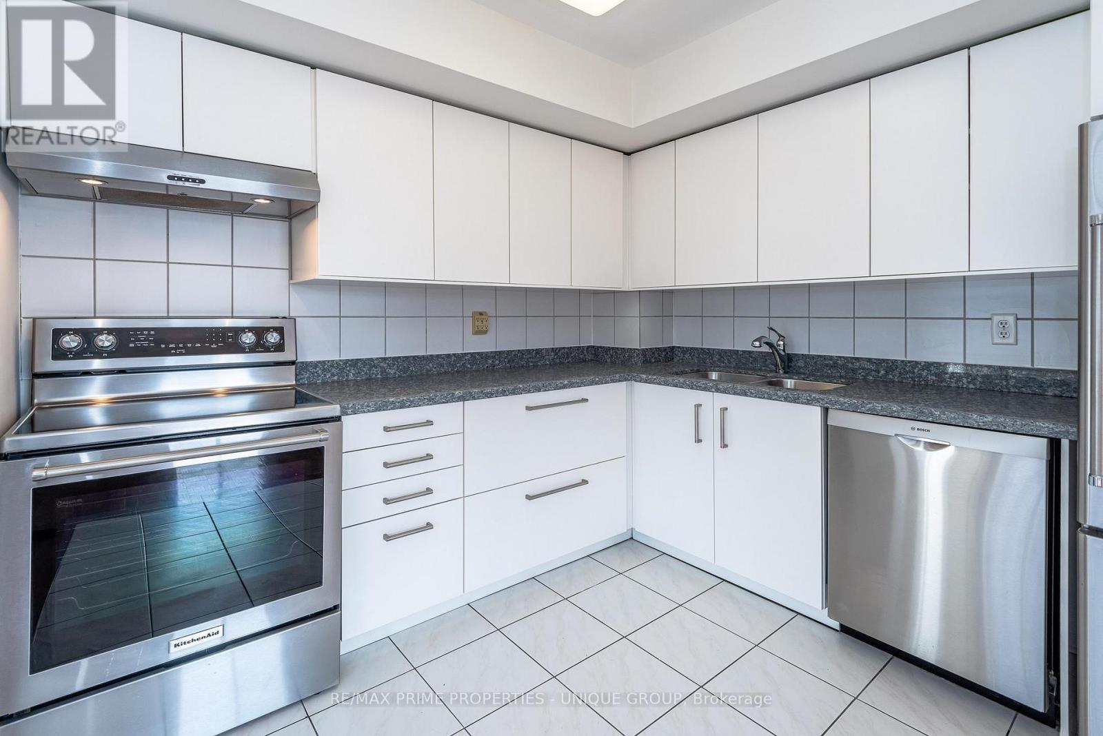 703 - 39 Parliament Street S, Toronto, Ontario  M5A 4R2 - Photo 17 - C12024189