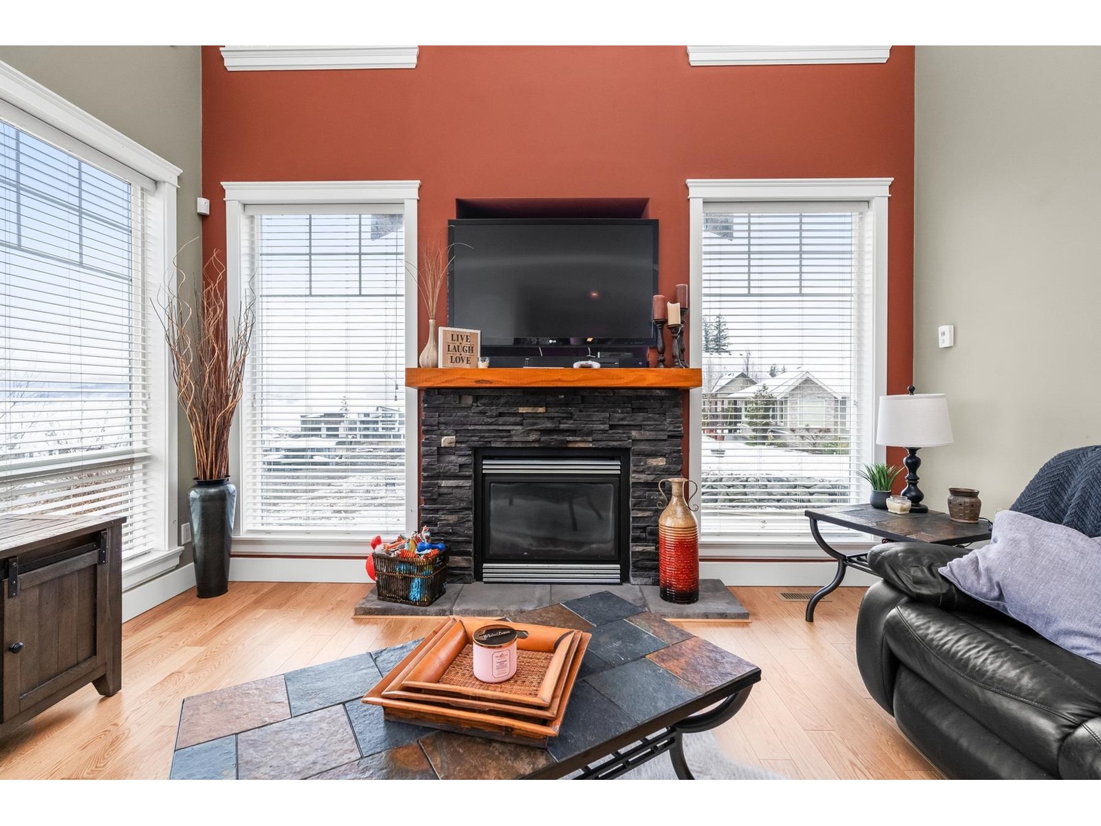 5157 Dhaliwal Place, Promontory, Chilliwack, British Columbia  V2R 0J4 - Photo 5 - R2977970